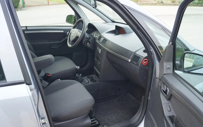 Opel Meriva cena 13900 przebieg: 189000, rok produkcji 2009 z Jasło małe 154